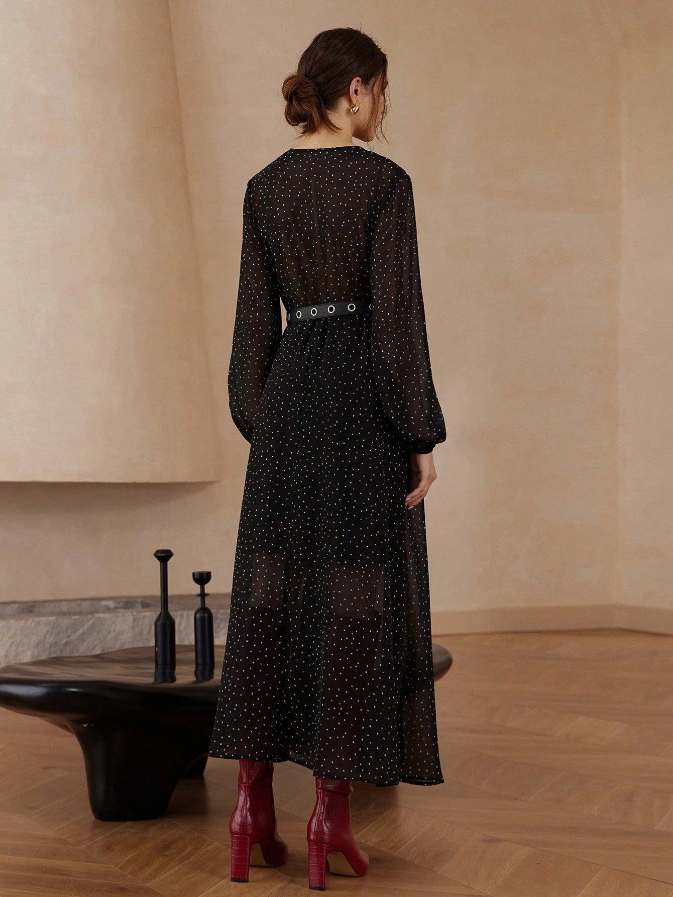 Aveloria Modichic Vestido Elegante com Mangas Longas, Cinto, Gola de Laço e Estampa de Bolinhas Transparente de Chiffon para Mulheres