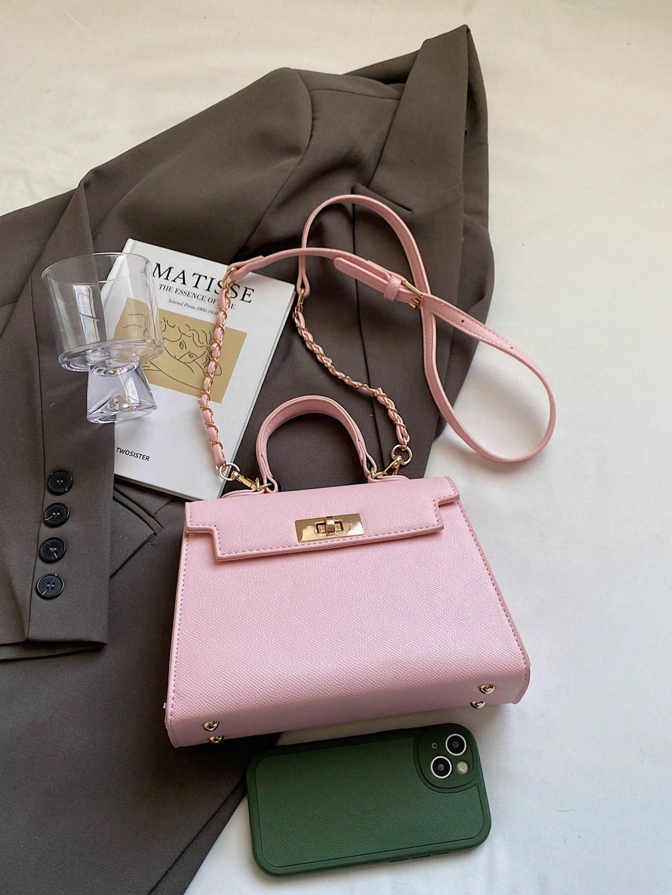 Nova Bolsa Feminina Padrão Crocodilo Brilhante, Grande Capacidade, Moda e Elegante, Acompanha Lenço Estiloso, Pode Ser Usada Como Bolsa de Ombro, Preta