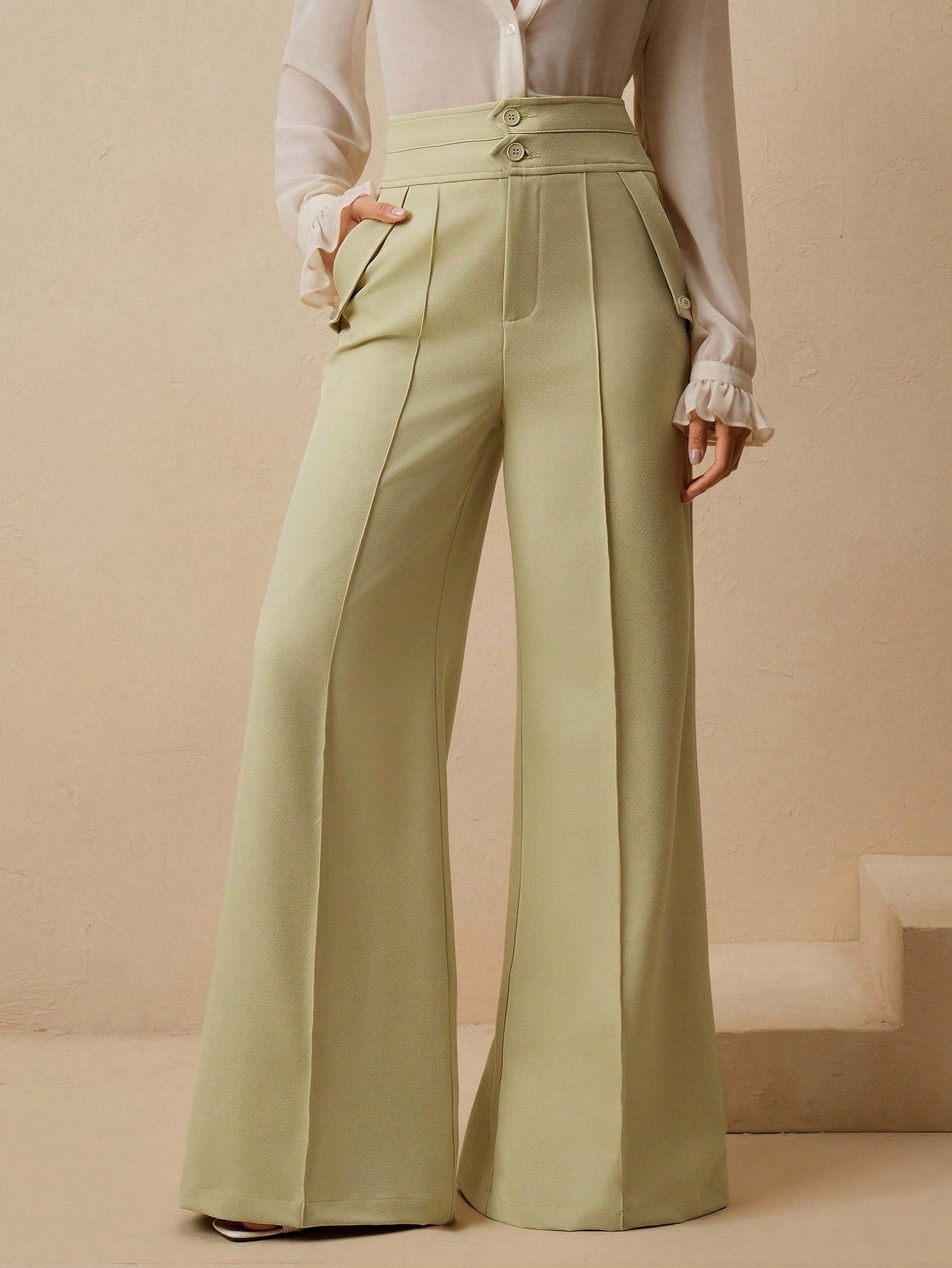 Anewsta Calças Elegantes de Cintura Alta e Flare para Mulher com Abotoamento Duplo, Adequado para Outfit de Ano Novo