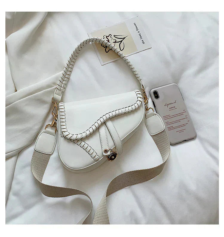 Women’s Bag – Combining Style