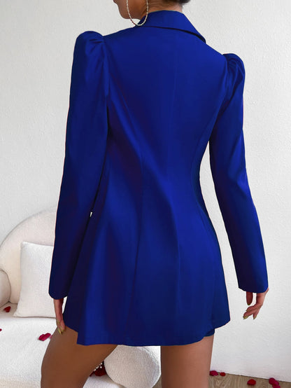 Chiquease Blazer & saia trespassado detalhe da aba