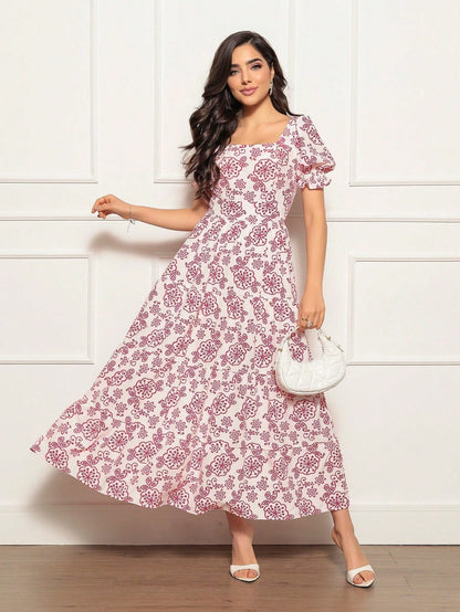 Long printed dress with sleeves