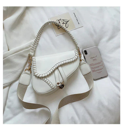 Women’s Bag – Combining Style